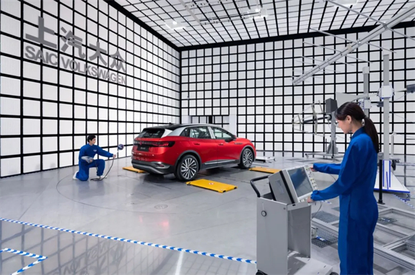 品牌丨合資品牌銷冠續(xù)寫傳奇:上汽大眾以"油電并進(jìn)"迎戰(zhàn)2025