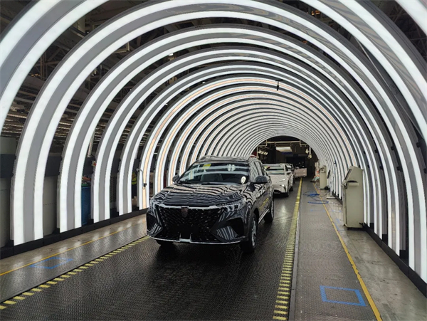 上汽打響三大戰(zhàn)役 改革驅動龍頭反彈