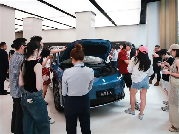 9月重奪銷冠,上汽給行業上了一門“改革課”