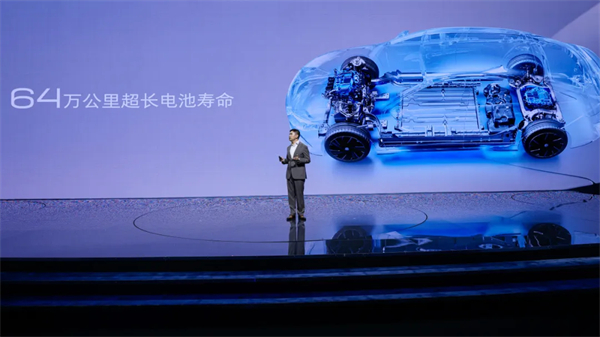 16.99萬起的別克至境L7,B級車的局,還得別克來破!