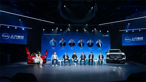 上汽在“頂級(jí)朋友圈”深情告白近億用戶:懂車,更懂你!