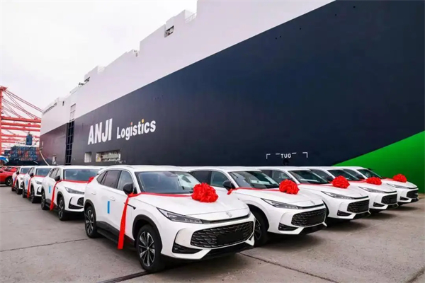 全球最大汽車(chē)滾裝船為何誕生于上汽？