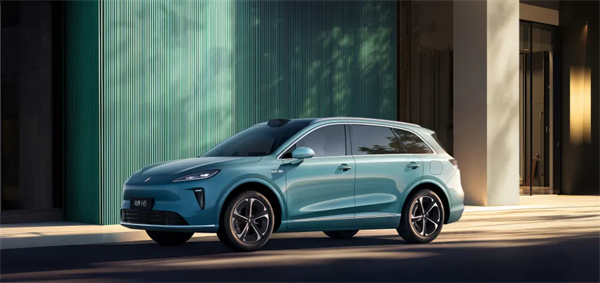 上半年零售銷(xiāo)量奪冠,飽和式進(jìn)攻箭在弦上:上汽勢(shì)如破竹