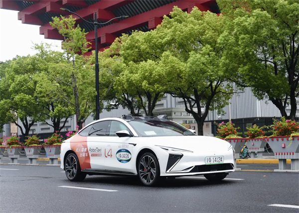 斬獲兩張L4級“滬牌”,上汽為什么成為世界人工智能大會收獲最多的企業(yè)?