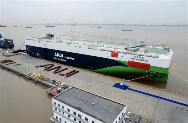 上汽七連漲背后，一場關于中國汽車變革的深度敘事