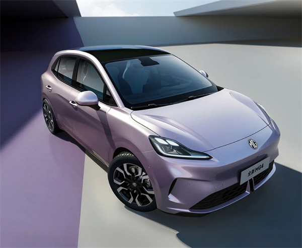 “內(nèi)核”超穩(wěn)的上汽,帶著行業(yè)老大的氣勢回歸