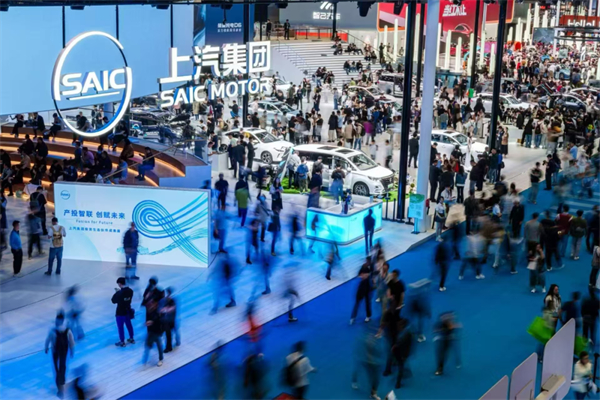 “內(nèi)核”超穩(wěn)的上汽,帶著行業(yè)老大的氣勢回歸